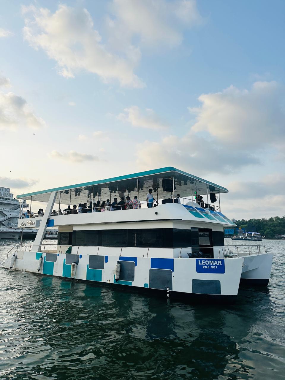 Leomar cruises